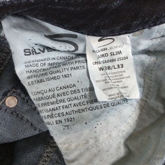 Silver Jeans W28 Cut Offs Low Rise Dark Denim - Picture 8 of 8